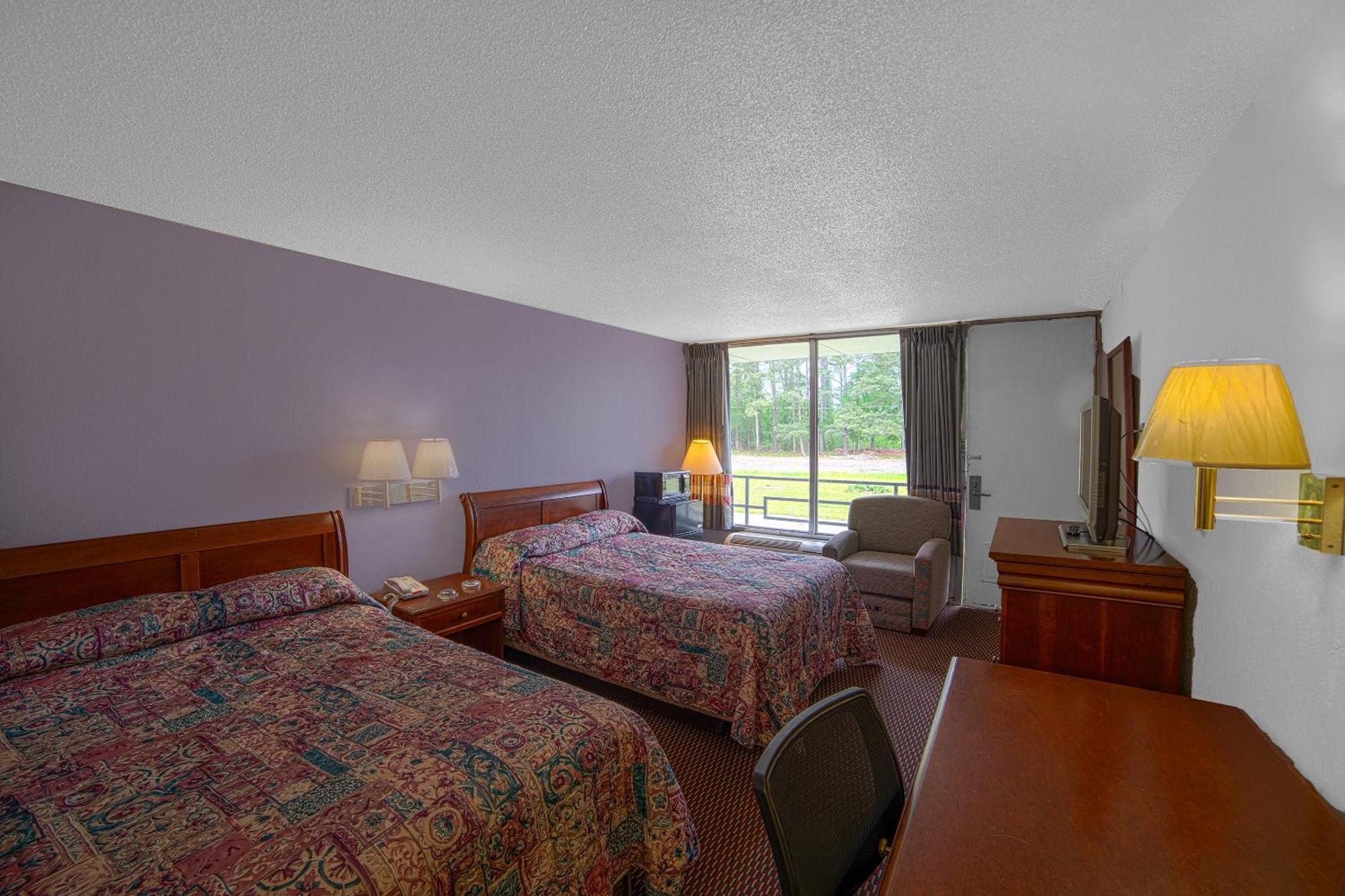 Masters Inn Selma Smithfield I-95 By Oyo Kültér fotó